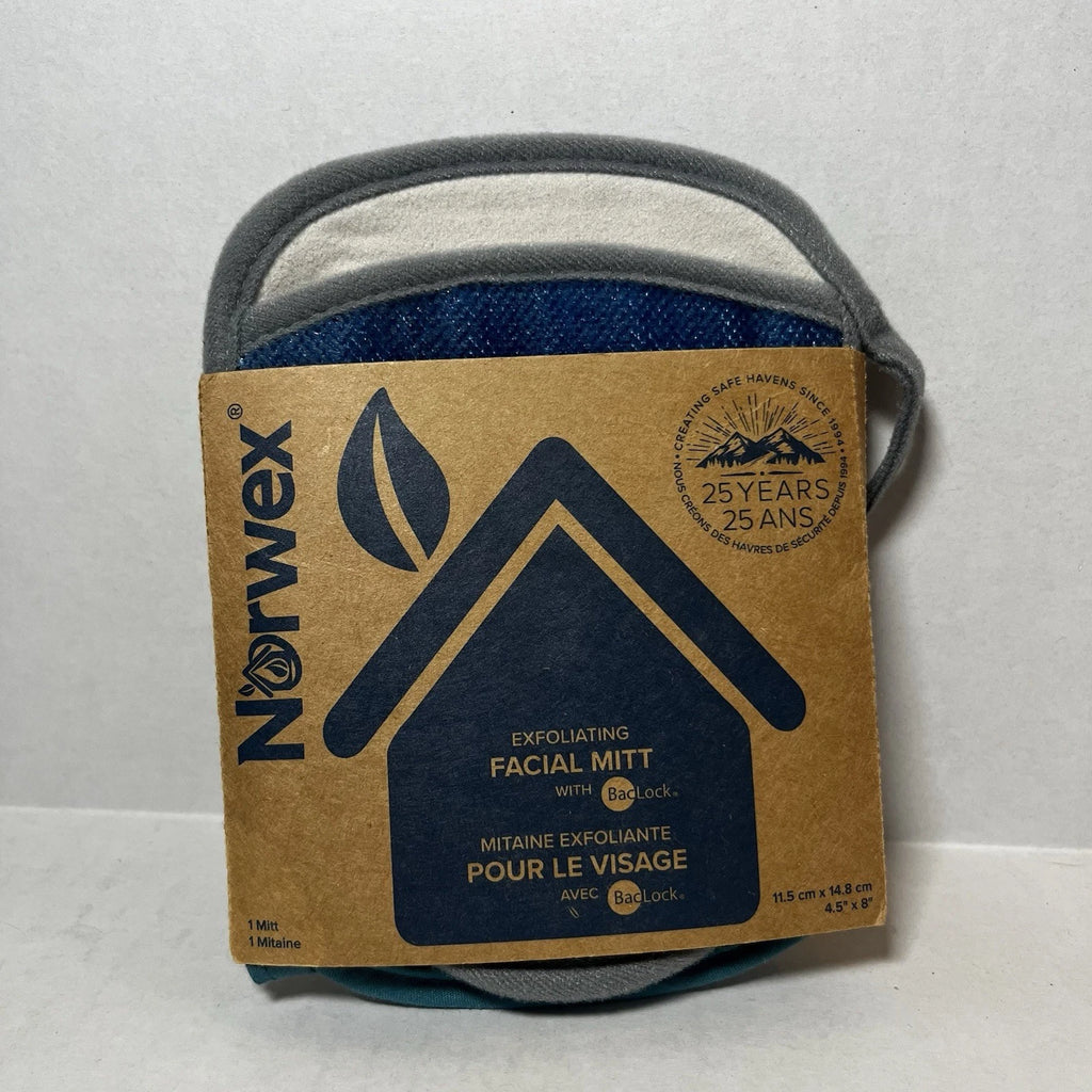 Norwex Exfoliating Facial Mitt And Microfiber Facial Pad With Baclock Blue NEW